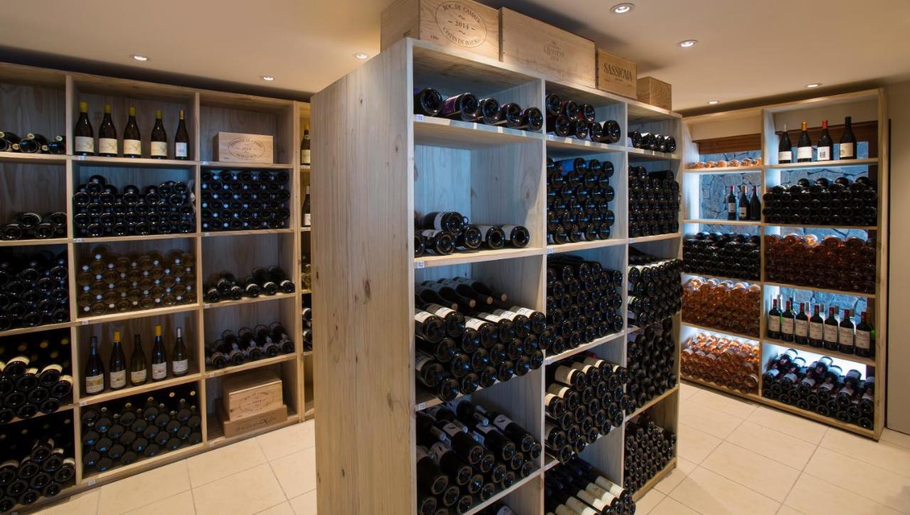 C Palmar - All Inclusive Belle Mare Exterior foto Wine cellar