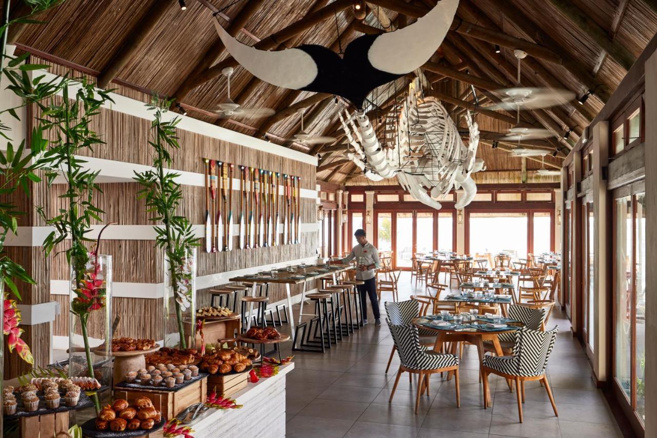 C Palmar - All Inclusive Belle Mare Exterior foto The interior of the restaurant